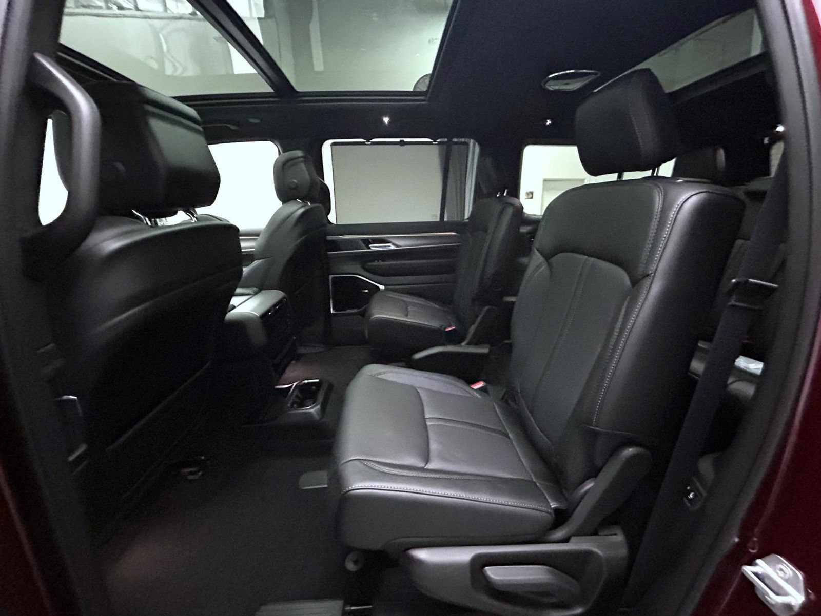 New 2026 Jeep Grand Wagoneer Limited AWD/4WD image 20