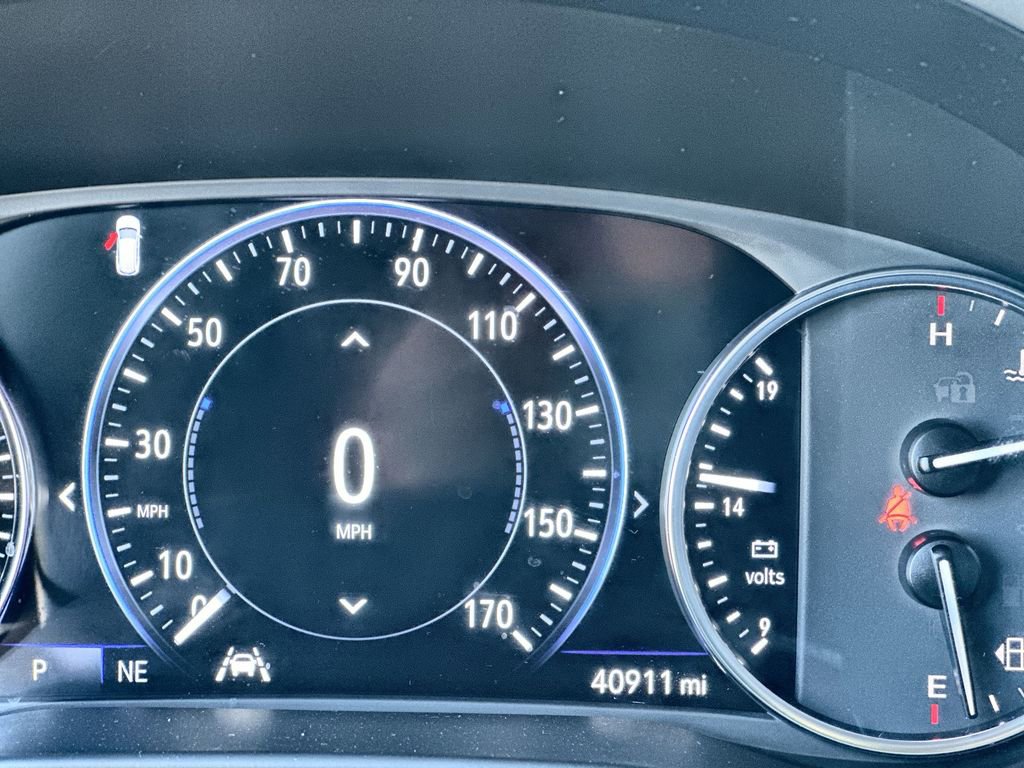 Used 2023 Buick Enclave Premium w/ Experience Buick Package image 12