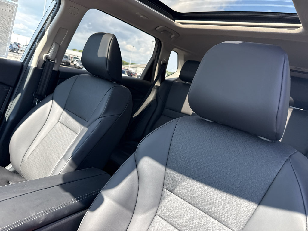 New 2026 Nissan Rogue Dark Armor AWD/4WD image 27
