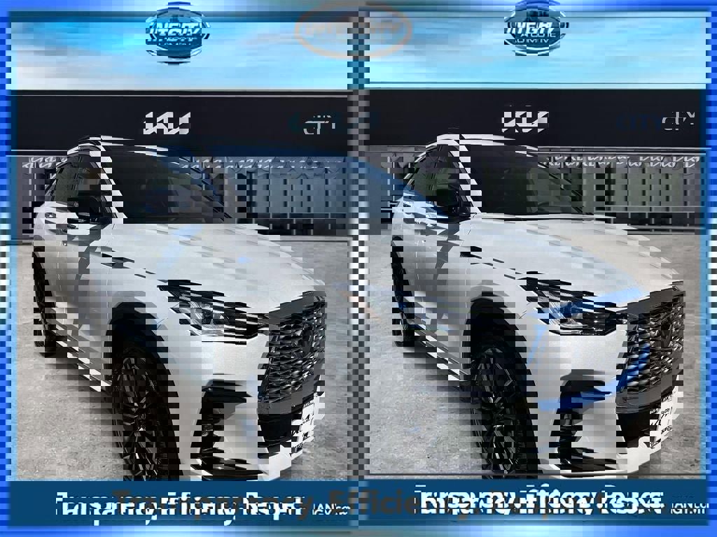 Used 2025 INFINITI QX55 Luxe w/ Cargo Package image 1