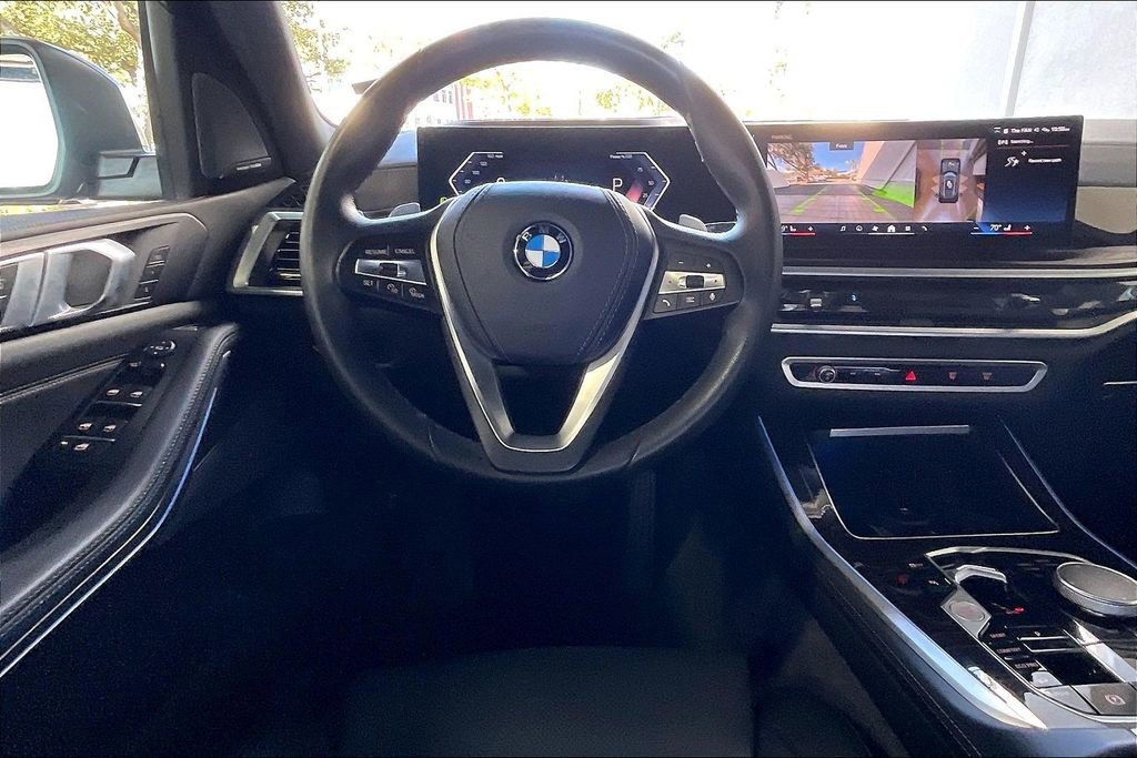 Used 2026 BMW X5 xDrive40i image 5