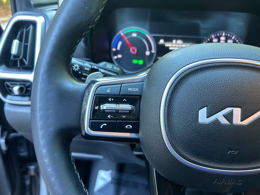 Used 2023 Kia Sorento EX AWD/4WD image 24