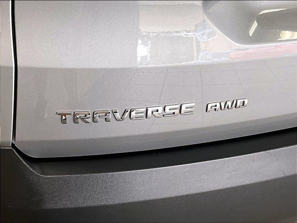 Used 2023 Chevrolet Traverse LT AWD/4WD image 29