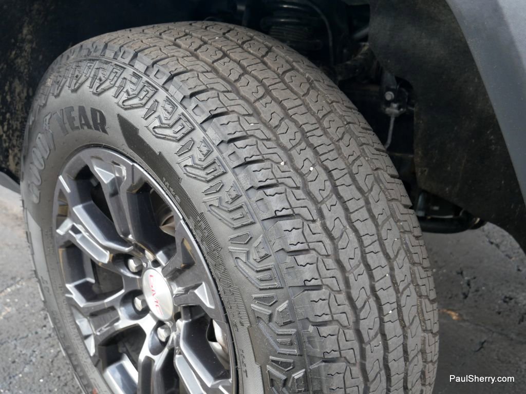 Used 2024 GMC Canyon Elevation w/ Convenience Package image 24