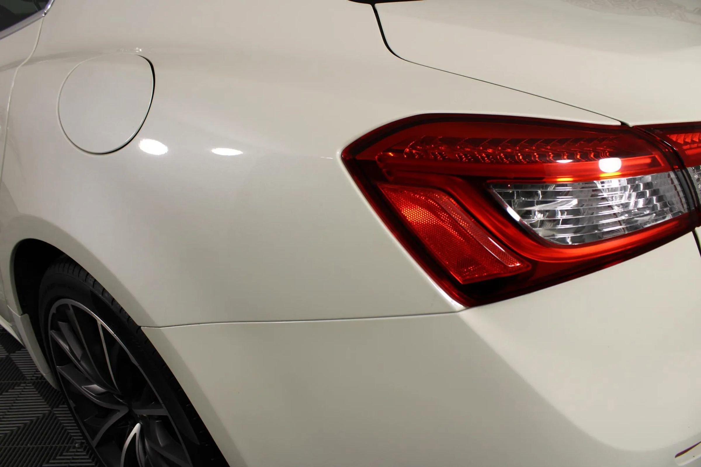 Used 2019 Maserati Ghibli S GranLusso image 31