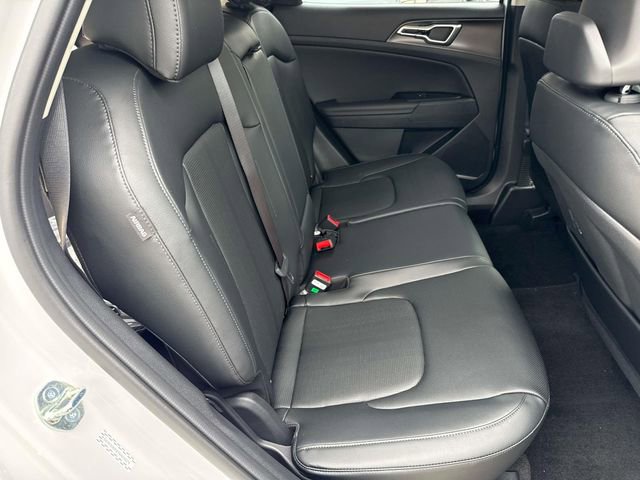 New 2026 Kia Sportage EX image 12