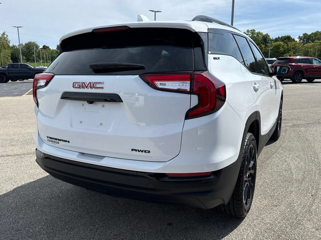 Certified 2024 GMC Terrain SLT w/ Elevation Edition AWD/4WD image 34