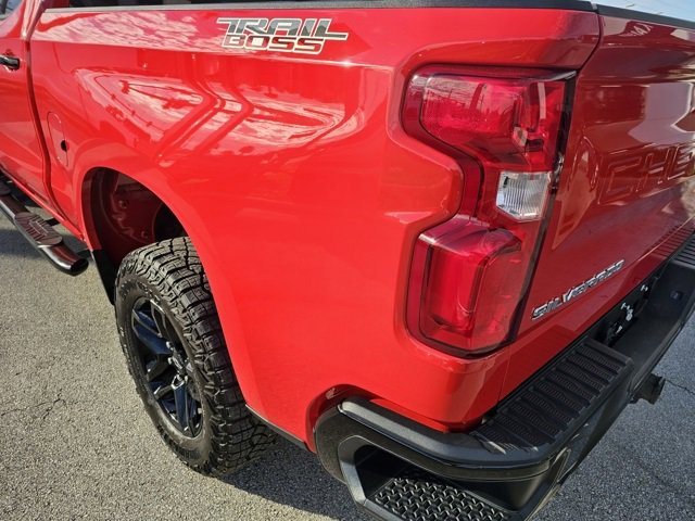 Used 2024 Chevrolet Silverado 1500 LT Trail Boss w/ Convenience Package II image 14