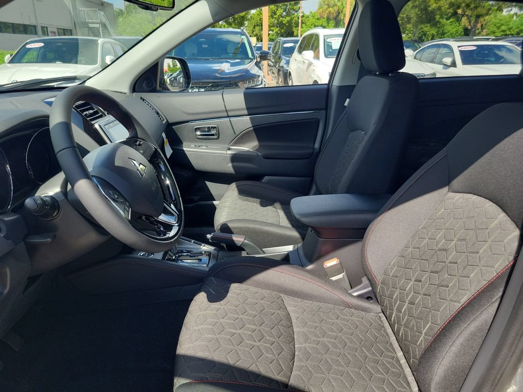 New 2027 Mitsubishi Outlander Sport LE AWD/4WD image 25