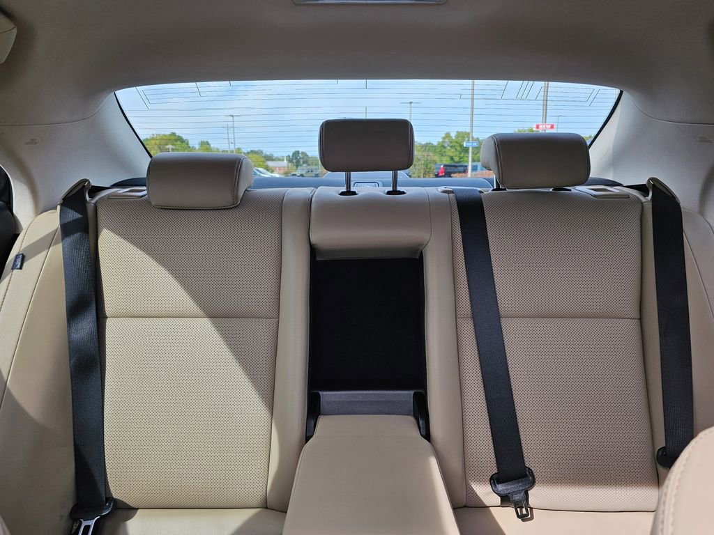 Used 2020 Lexus IS 300 image 32