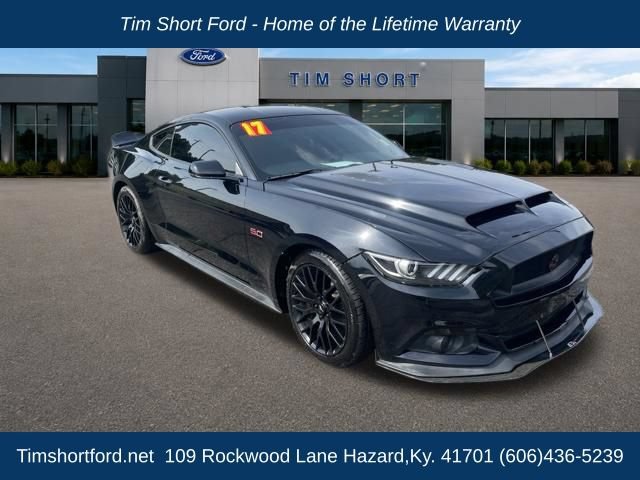 Used 2017 Ford Mustang GT Premium w/ GT Performance Package RWD image 3