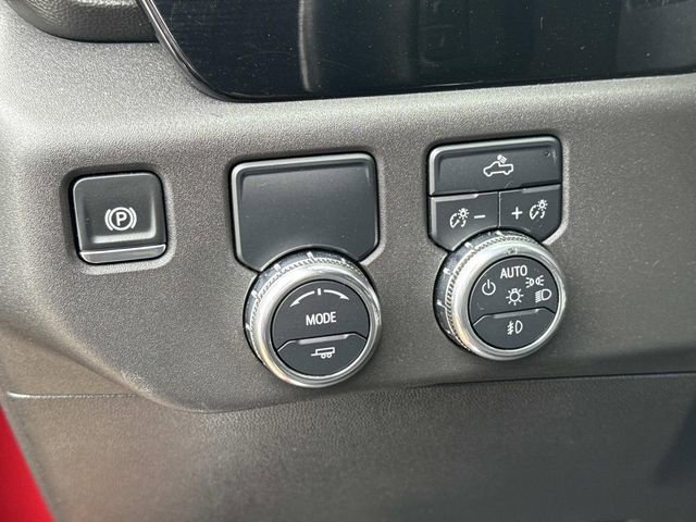Used 2024 GMC Sierra 1500 Elevation image 26