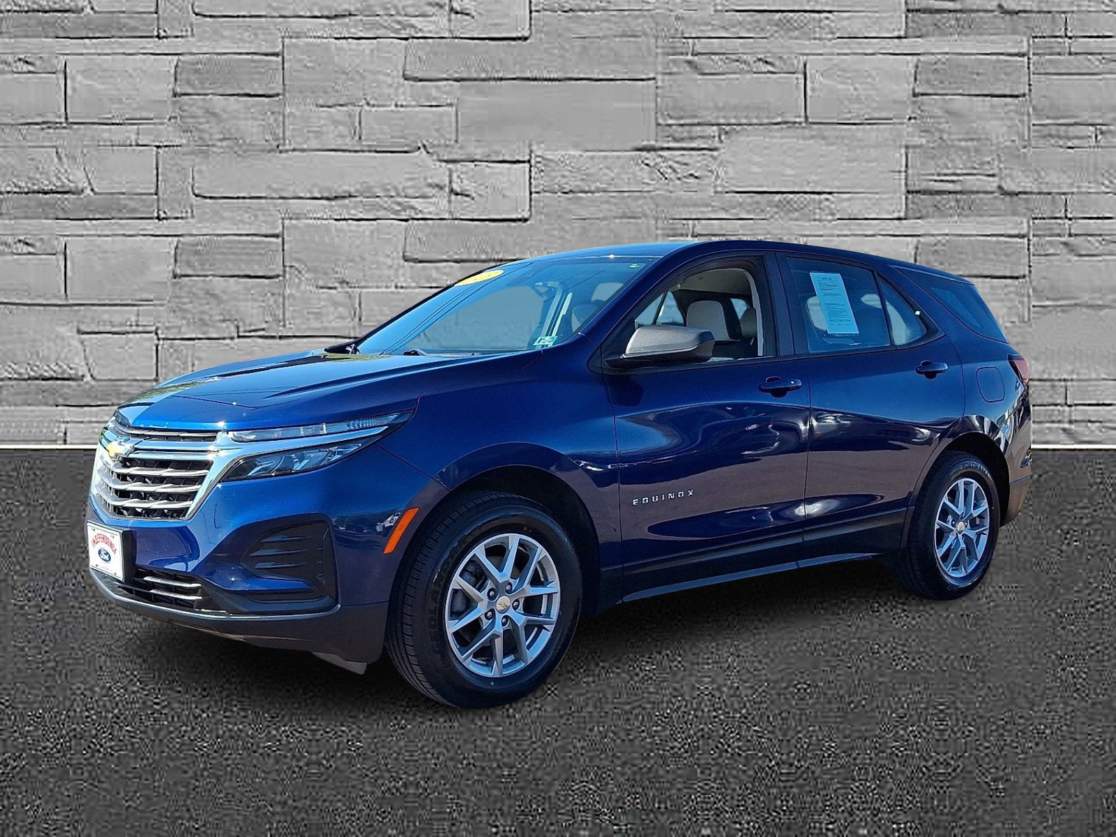 Used 2023 Chevrolet Equinox LS w/ Driver Confidence II Package AWD/4WD image 5