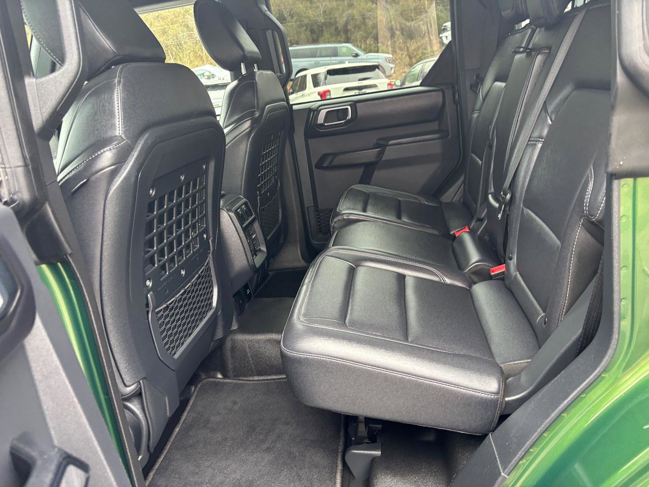 Used 2025 Ford Bronco Badlands image 10