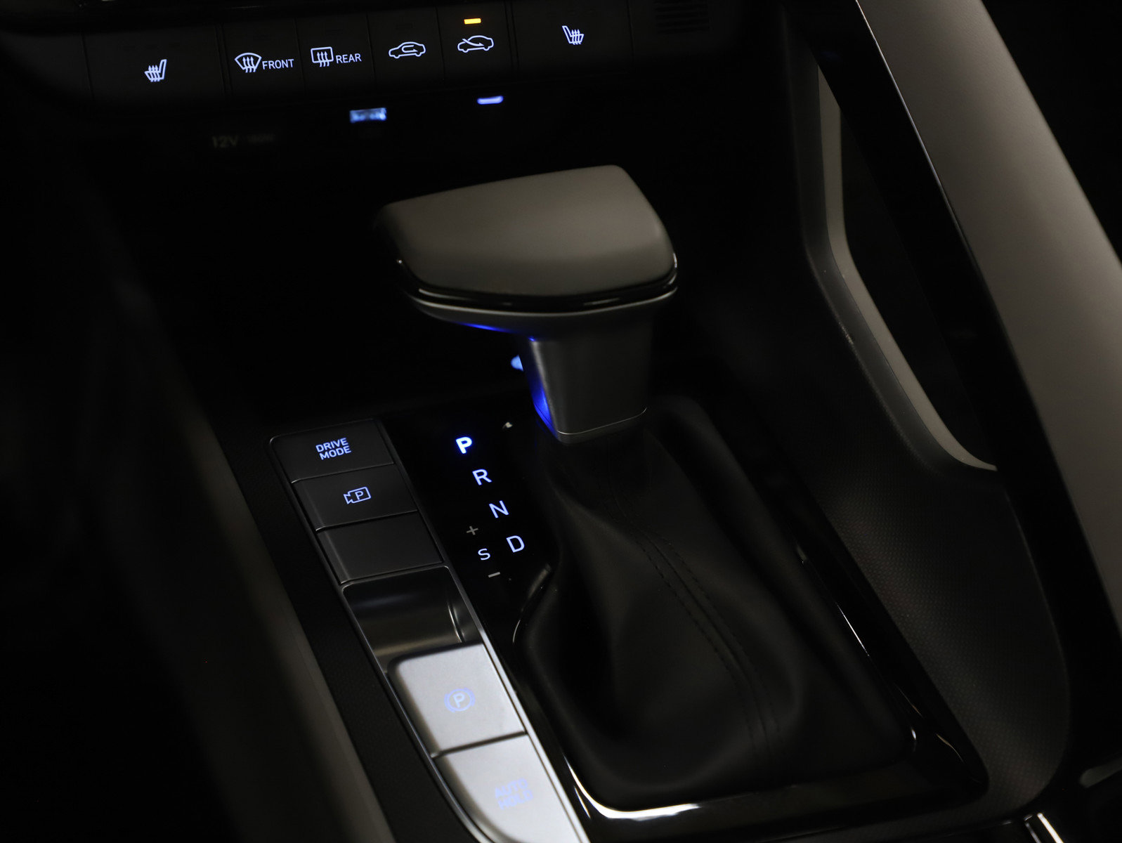 Used 2024 Hyundai Elantra SEL w/ Convenience Package image 22