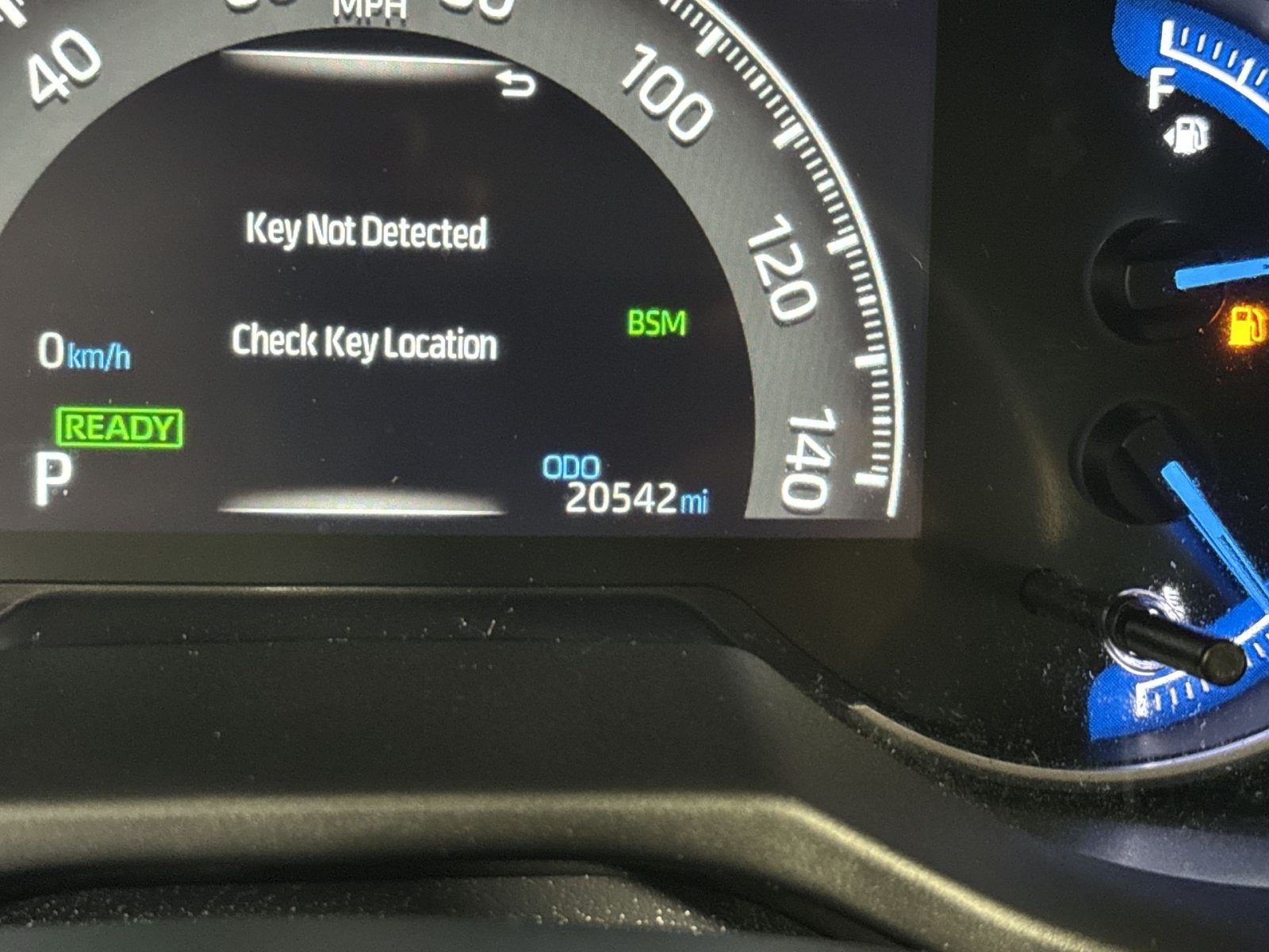 Used 2024 Toyota RAV4 XLE AWD/4WD image 29