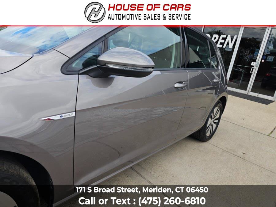 Used 2016 Volkswagen e-Golf SE image 18