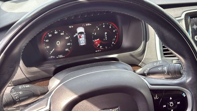 Used 2019 Volvo XC90 T6 Momentum w/ Advanced Package image 19