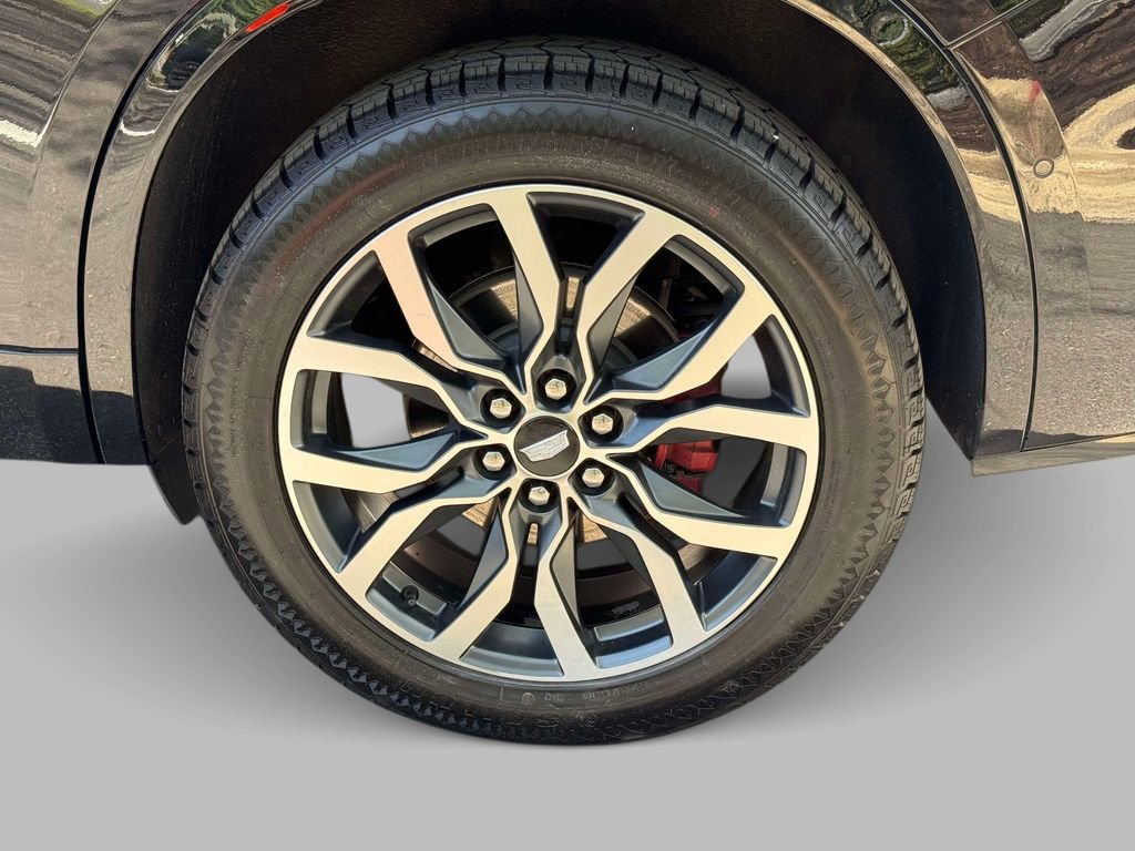 Used 2023 Cadillac XT6 Sport w/ Platinum Package image 13