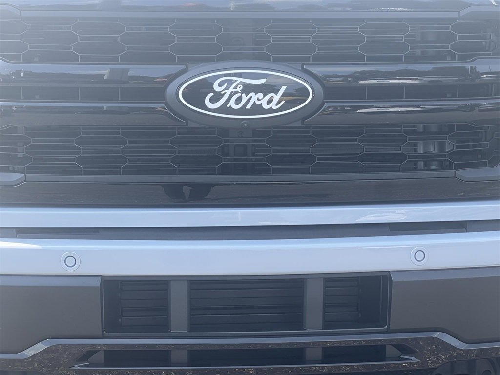 New 2025 Ford F150 Lariat w/ Equipment Group 501A Mid image 25