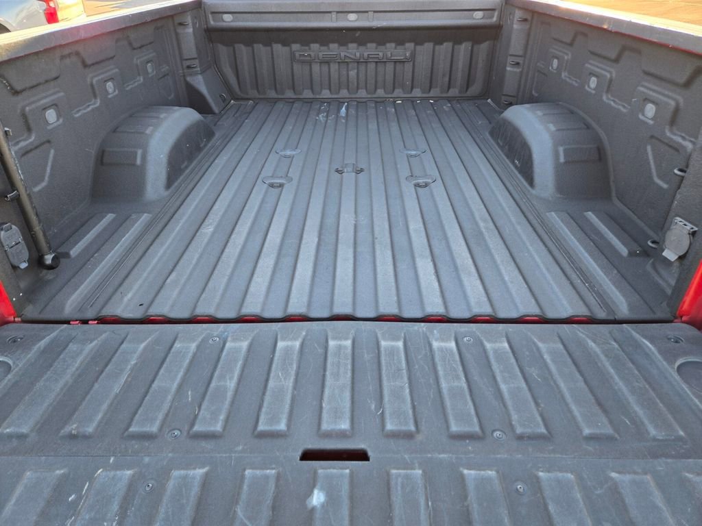 Used 2021 GMC Sierra 2500 Denali w/ Denali Ultimate Package image 12