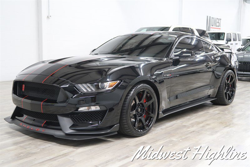 Used 2017 Ford Mustang Shelby GT350R w/ Equipment Group 920A image 7
