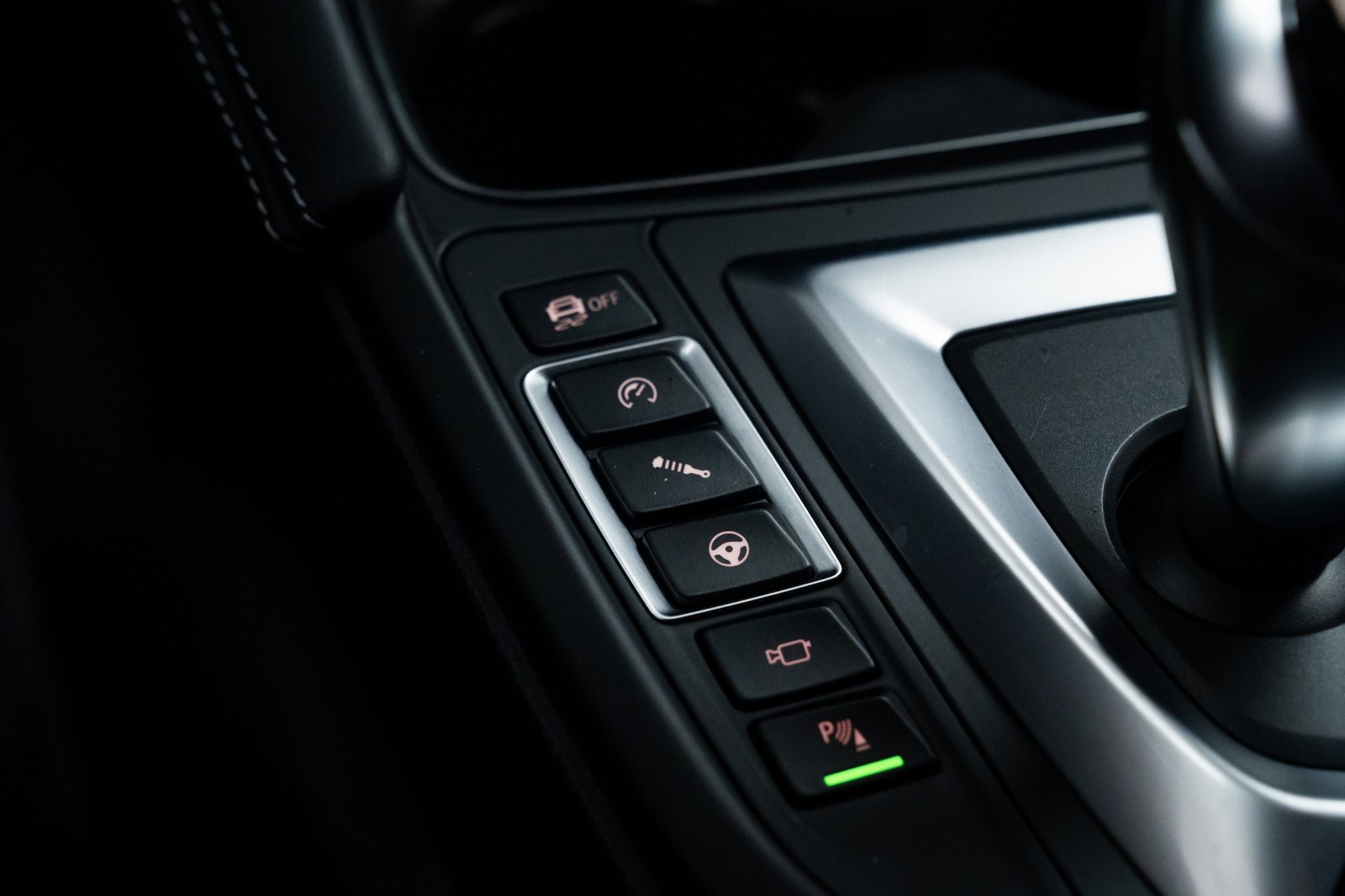 Used 2018 BMW M3 w/ Competition Package image 18