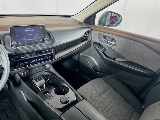 Certified 2023 Nissan Rogue SV AWD/4WD image 18