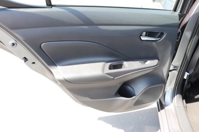 Used 2023 Nissan Versa SV FWD image 13
