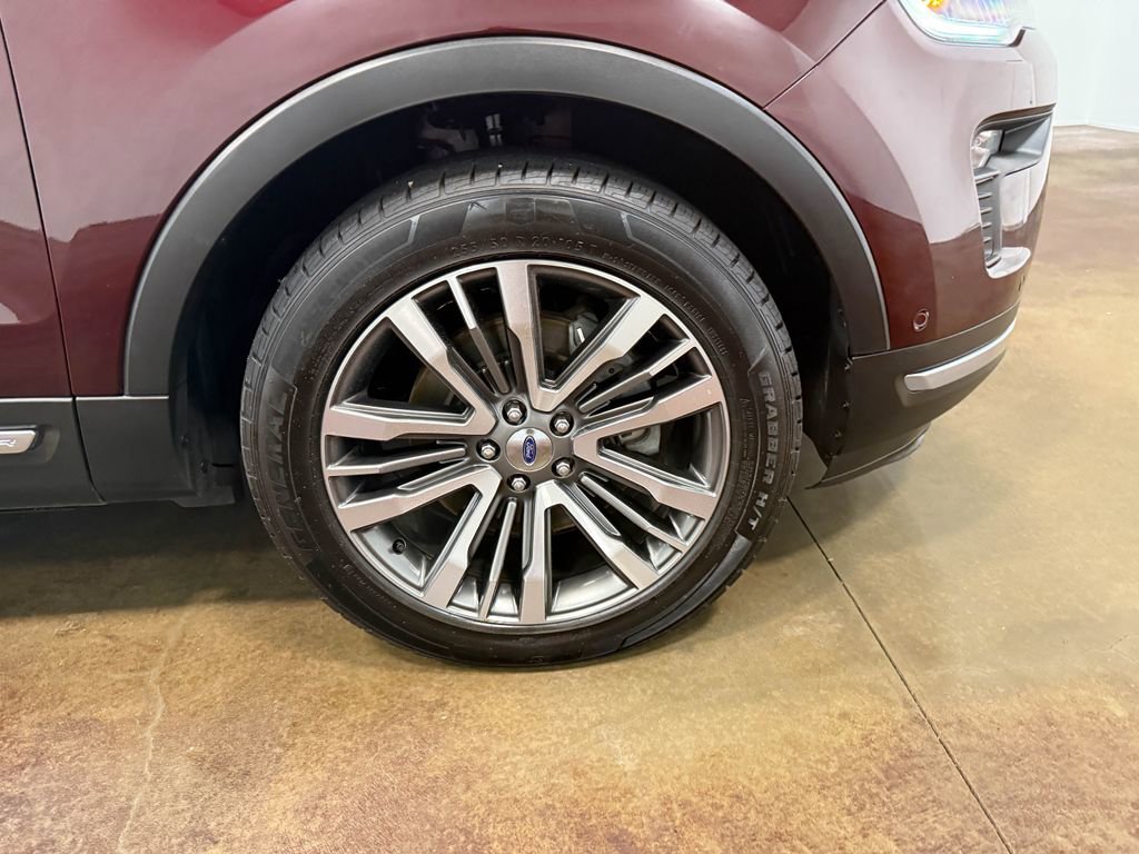 Used 2018 Ford Explorer Platinum AWD/4WD image 90