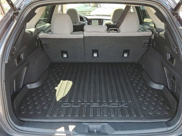 Certified 2025 Subaru Outback Premium image 30