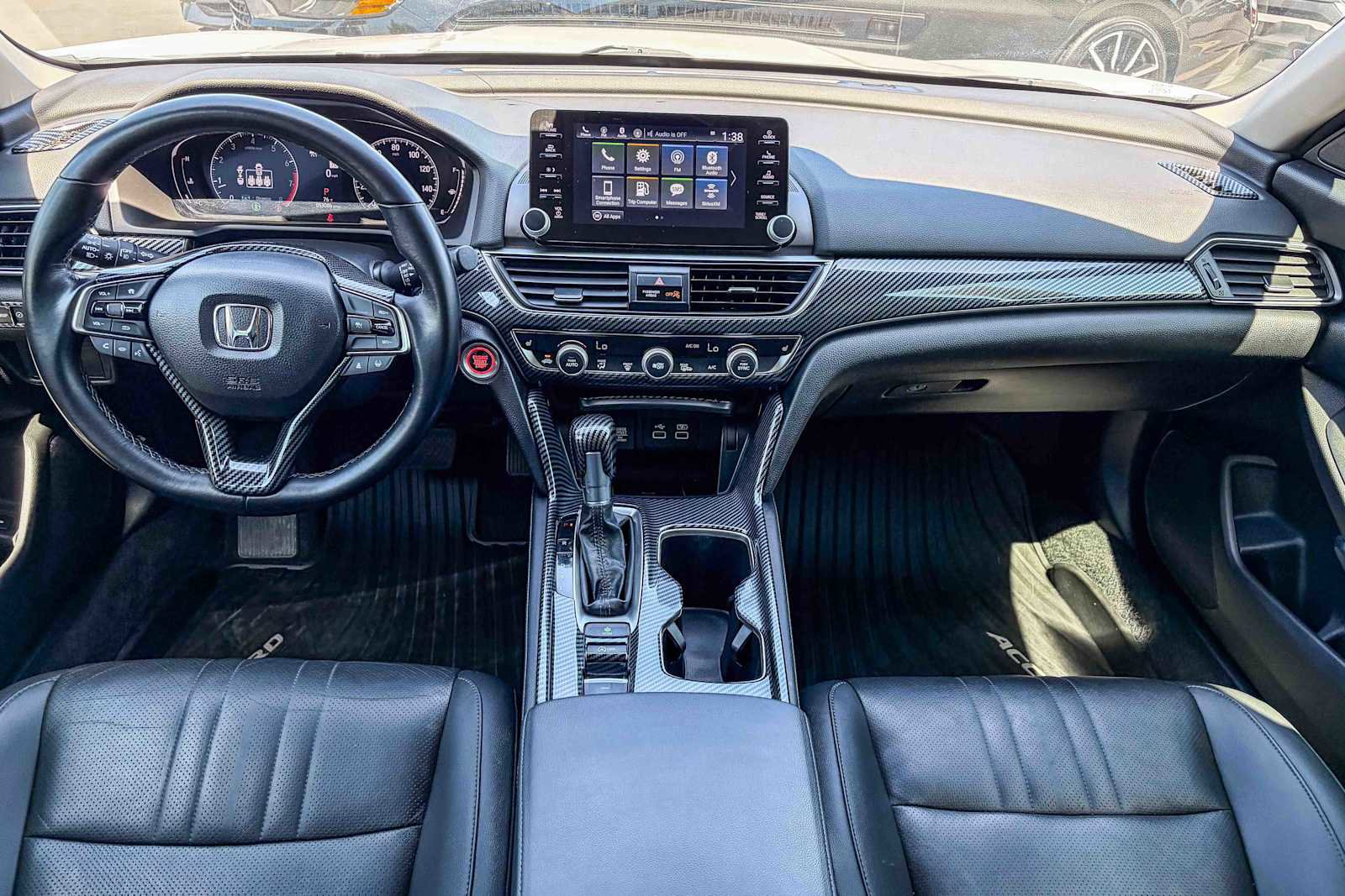 Used 2022 Honda Accord EX-L image 11