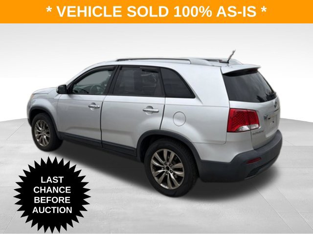 Used 2011 Kia Sorento EX w/ Limited Pkg FWD image 3