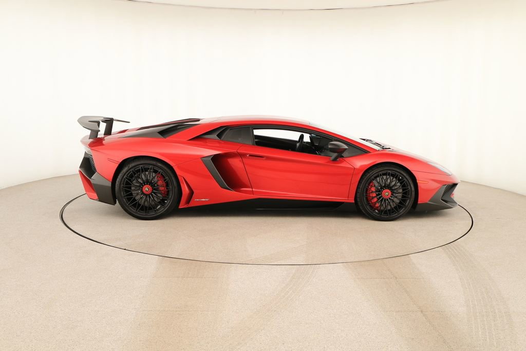 Used 2016 Lamborghini Aventador LP 750-4 Superveloce image 8