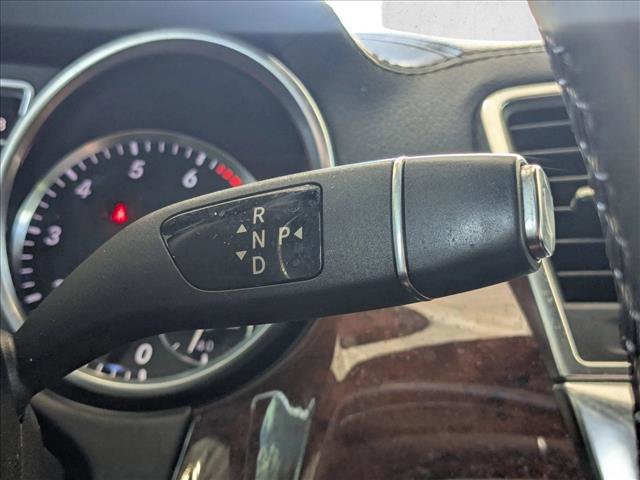 Used 2015 Mercedes-Benz GL 450 4MATIC image 12