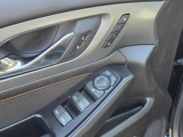 Used 2020 Chevrolet Traverse Premier w/ Redline Edition image 25