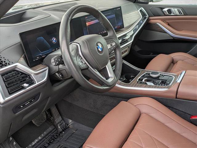 Used 2024 BMW X5 xDrive40i w/ Premium Package image 10