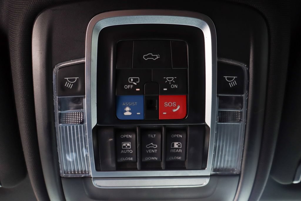 Used 2022 RAM 2500 Laramie AWD/4WD image 31