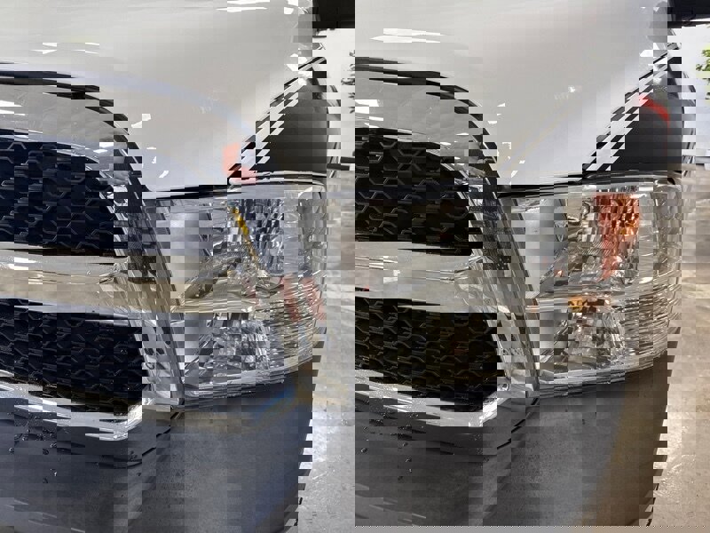 Used 2016 RAM 1500 Tradesman w/ Chrome Appearance Group image 3