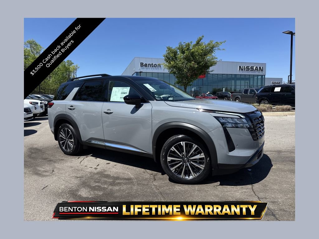 New 2026 Nissan Pathfinder Platinum image 1