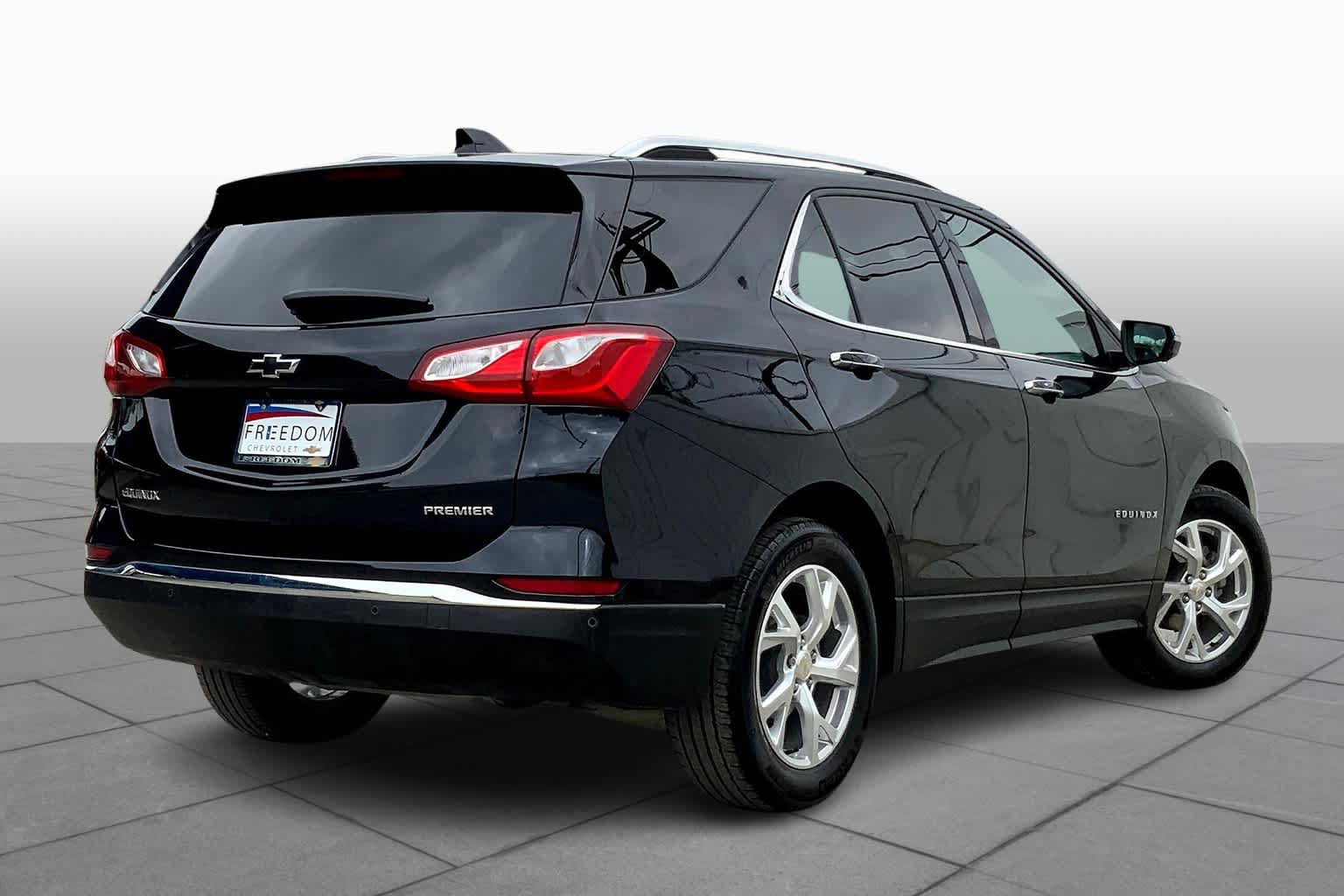 Used 2021 Chevrolet Equinox Premier FWD image 13