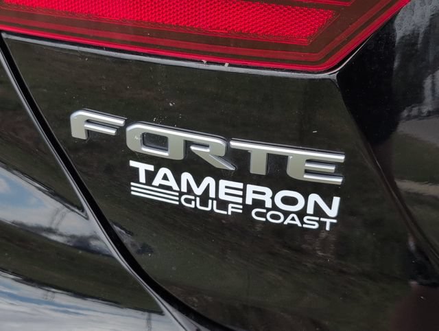 Used 2022 Kia Forte GT-Line w/ GT-Line Technology Package FWD image 6
