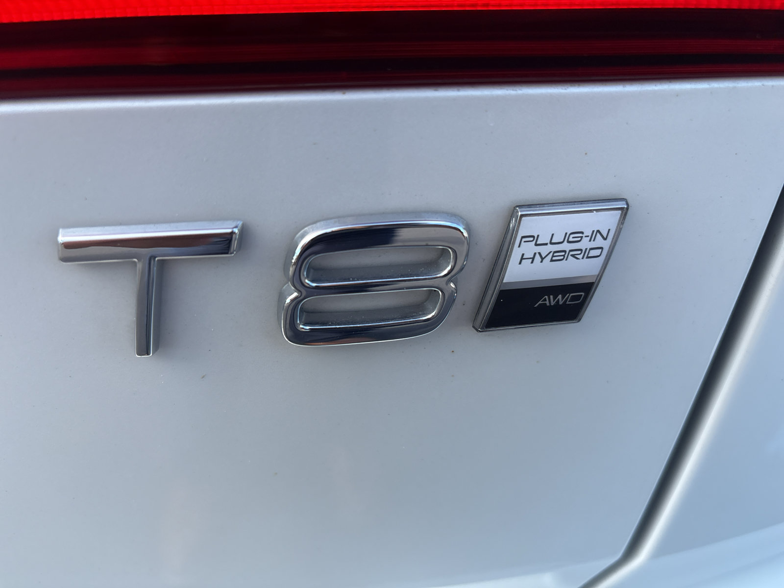 Certified 2025 Volvo XC60 T8 Ultra w/ Protection Package Premier AWD/4WD image 9