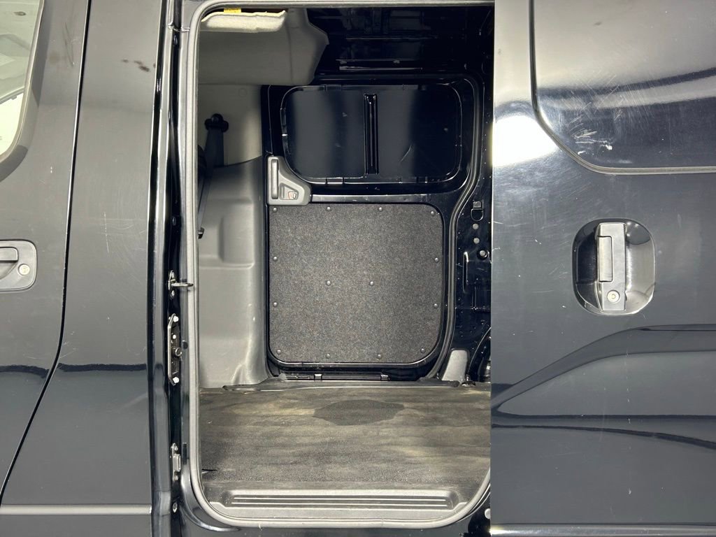 Used 2021 Nissan NV200 S FWD image 14