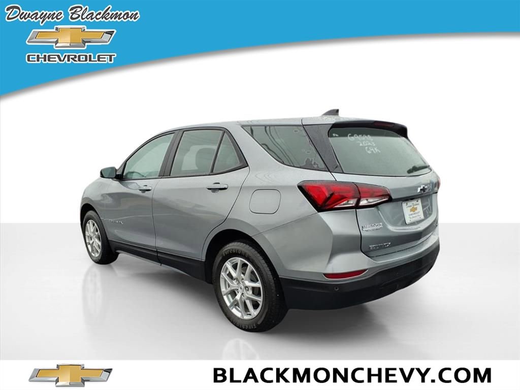 Used 2023 Chevrolet Equinox LS image 5