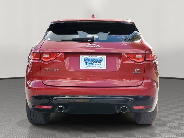 Used 2019 Jaguar F-PACE S image 5
