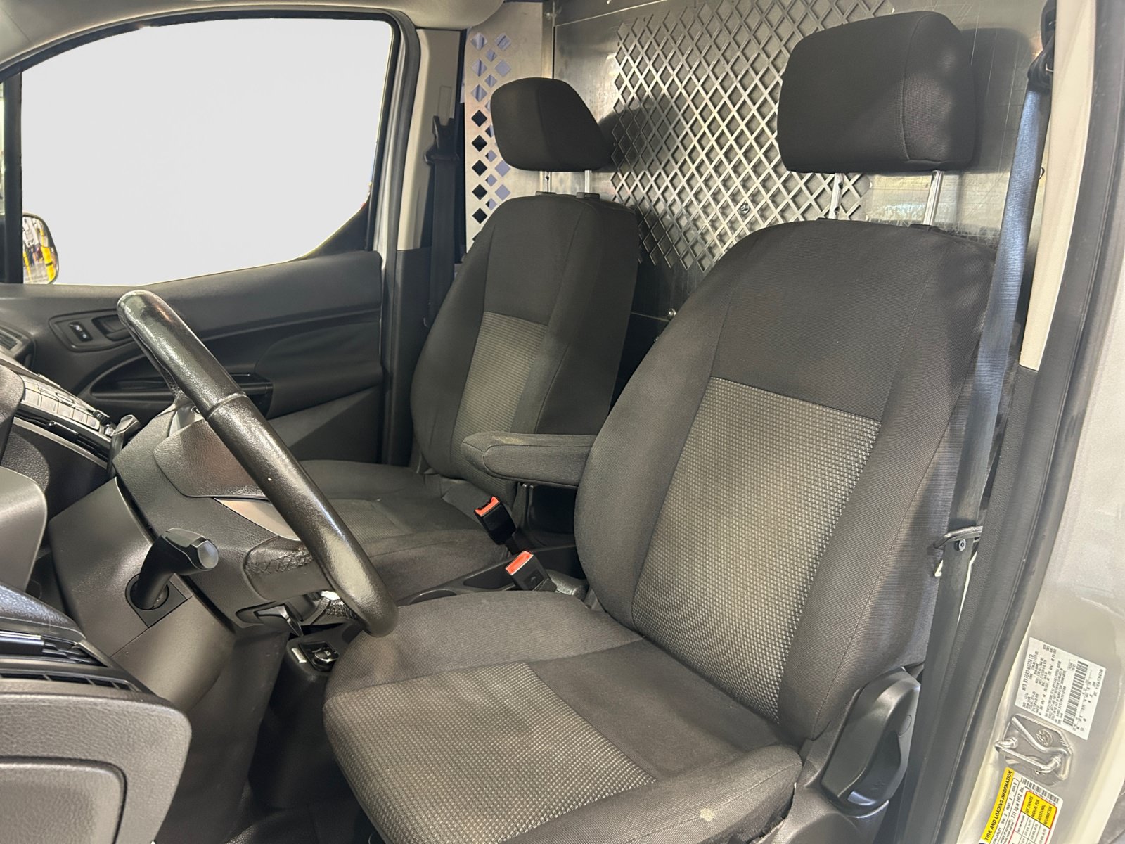 Used 2017 Ford Transit Connect XL FWD image 8