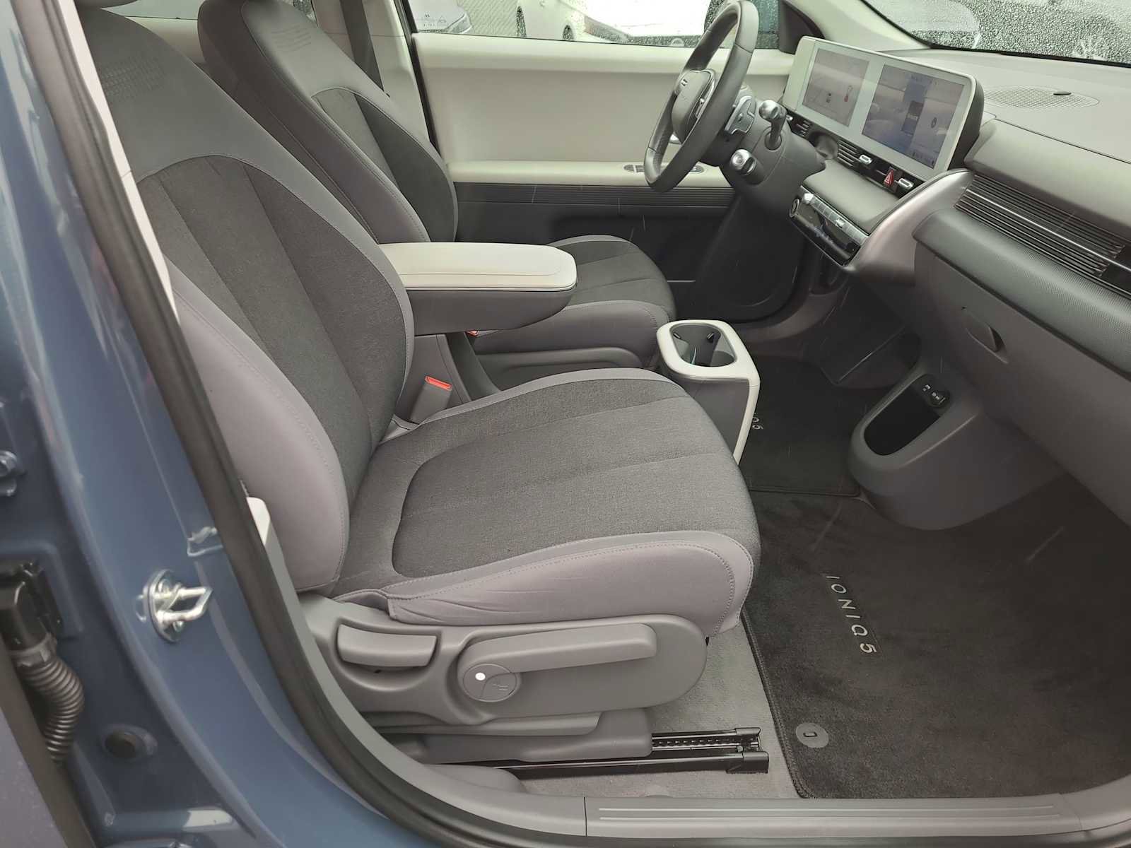 Used 2024 Hyundai Ioniq 5 SEL RWD image 22