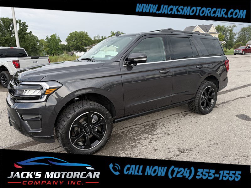Used 2024 Ford Expedition Limited image 2
