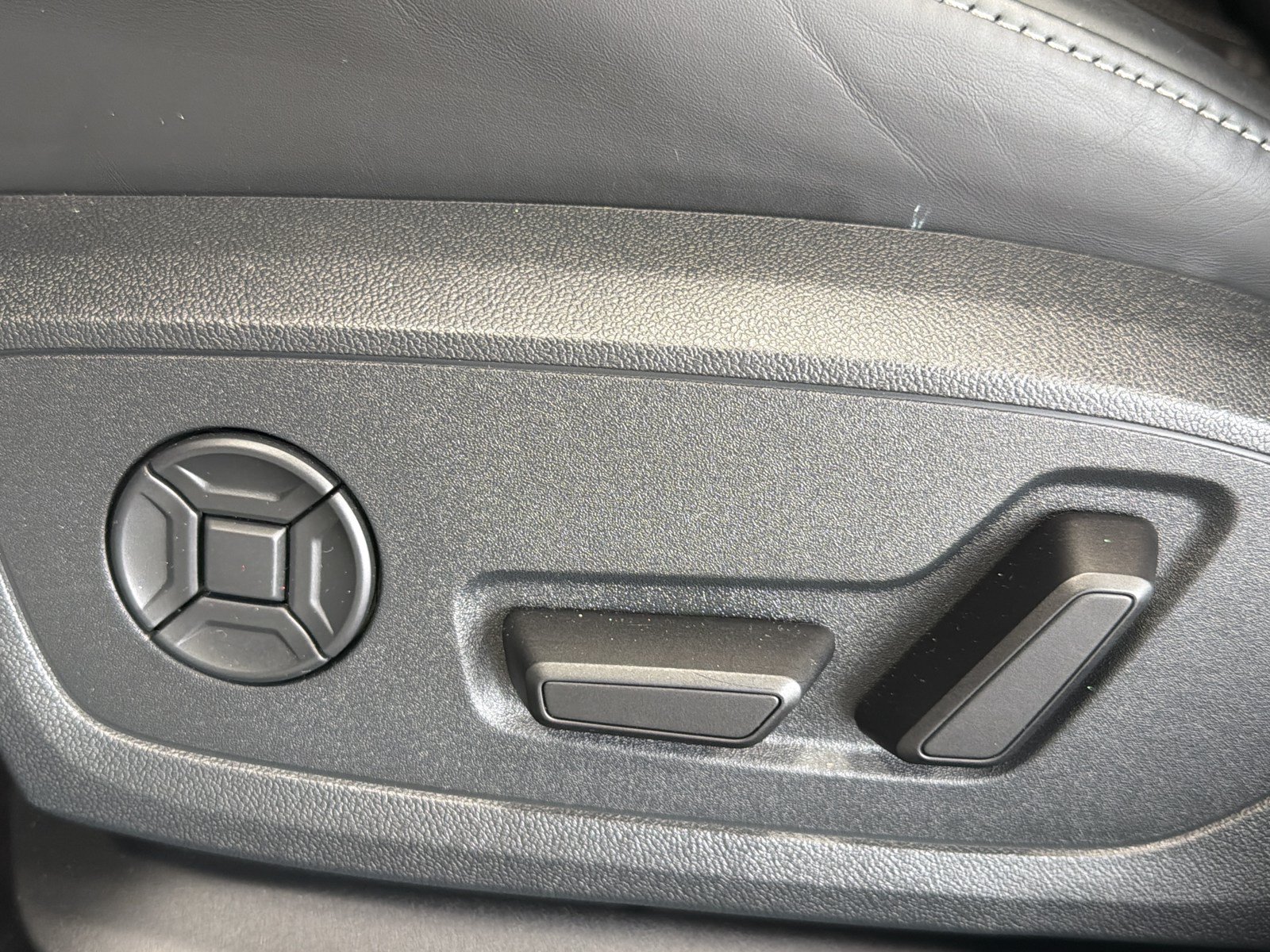 Used 2025 Audi S3 Prestige w/ Prestige Package AWD/4WD image 20